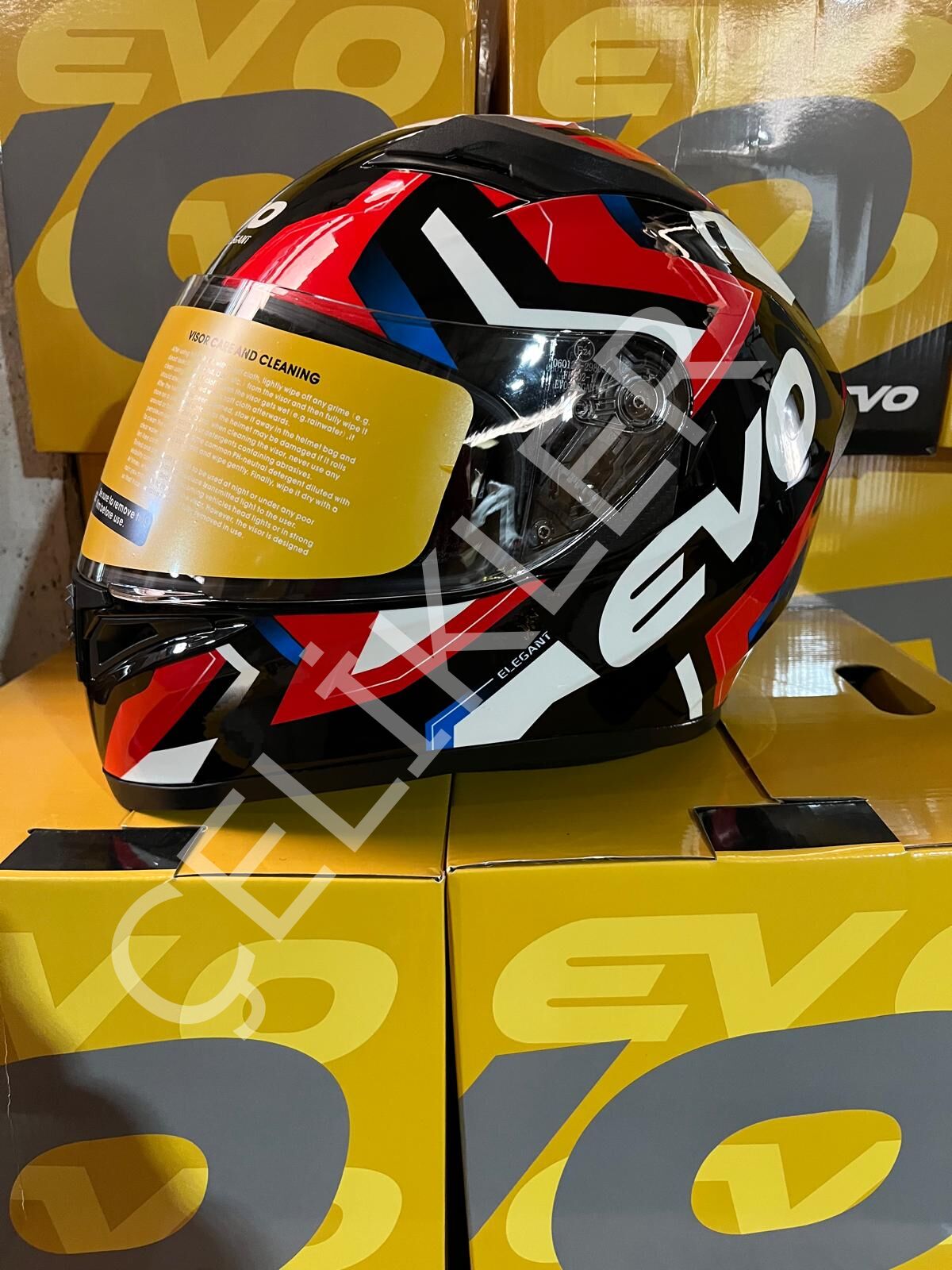 EVO KAPALI KASK RENKLİ MODEL